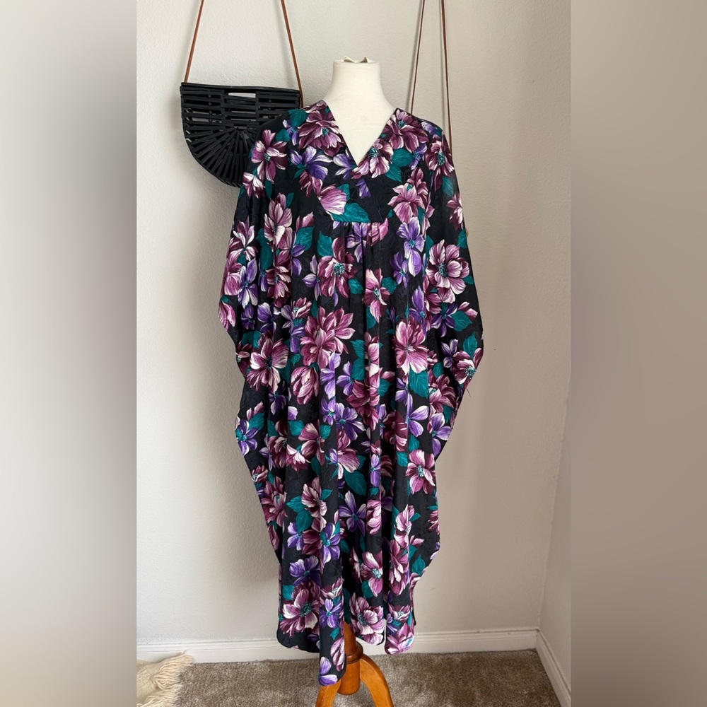 Vintage California Dynasty Mumu Cover Kaftan